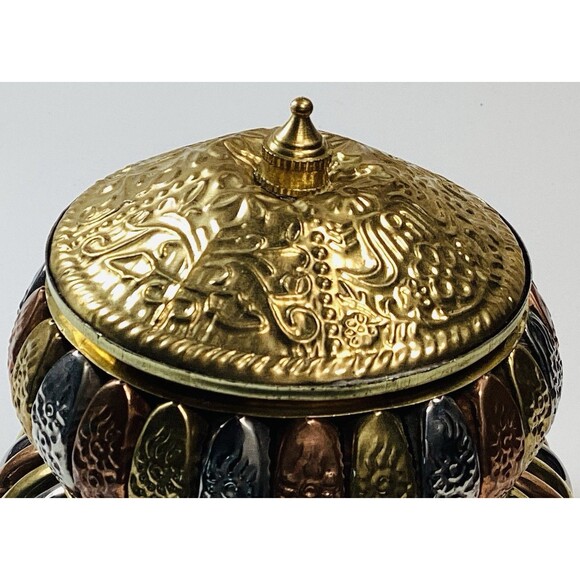 Tri-Color Metal Trinket Box Ash Tray 2-Piece - Picture 6 of 7